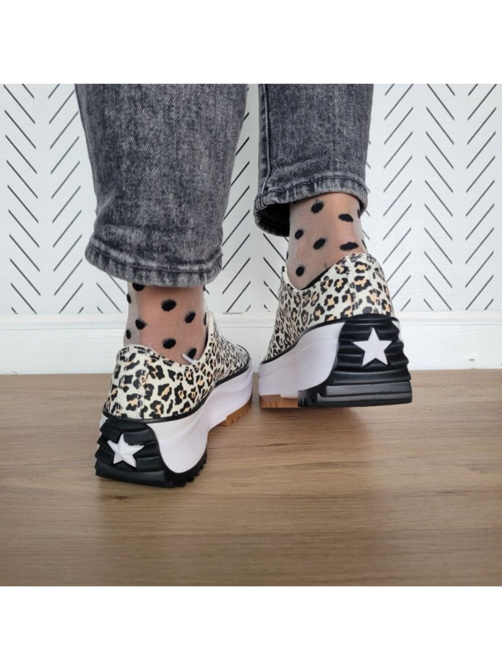 ❤️Converse Run Star Hike Platform Archive Leopard 9 Women's Shoes White A16286C - Picture 7 of 15
